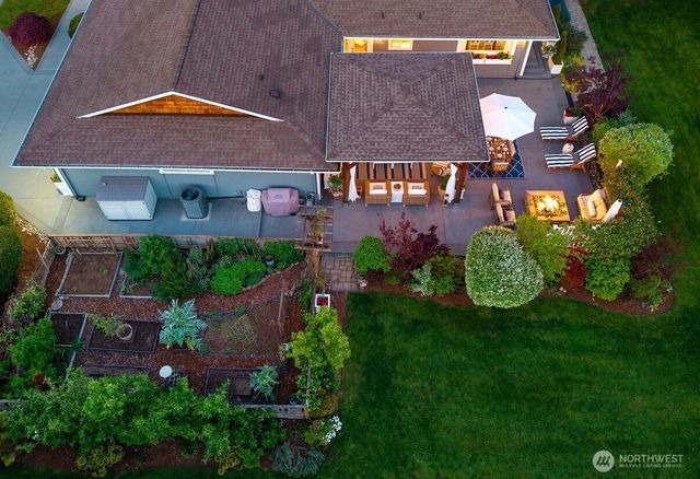 19828 SE 8th Street, Sammamish, WA 98074