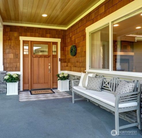 19828 SE 8th Street, Sammamish, WA 98074