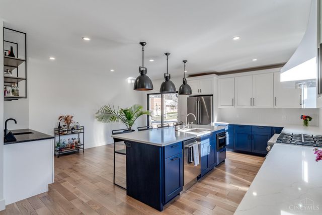 7156 Maple Avenue, Madeira, OH 45243