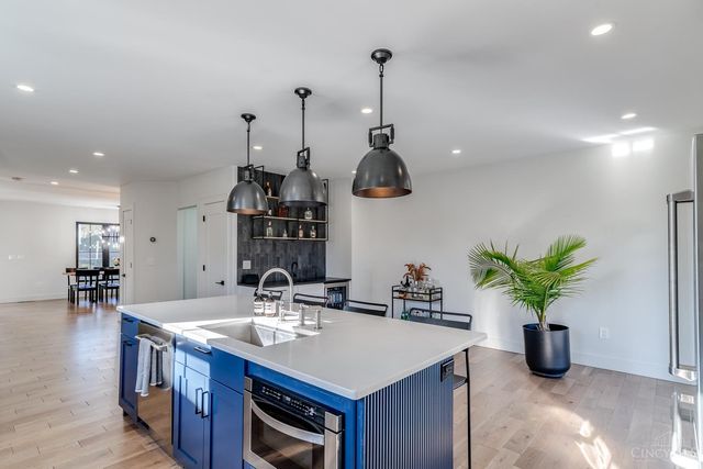 7156 Maple Avenue, Madeira, OH 45243