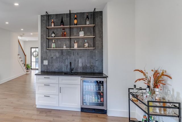 7156 Maple Avenue, Madeira, OH 45243