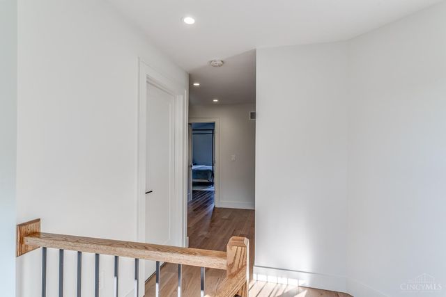 7156 Maple Avenue, Madeira, OH 45243