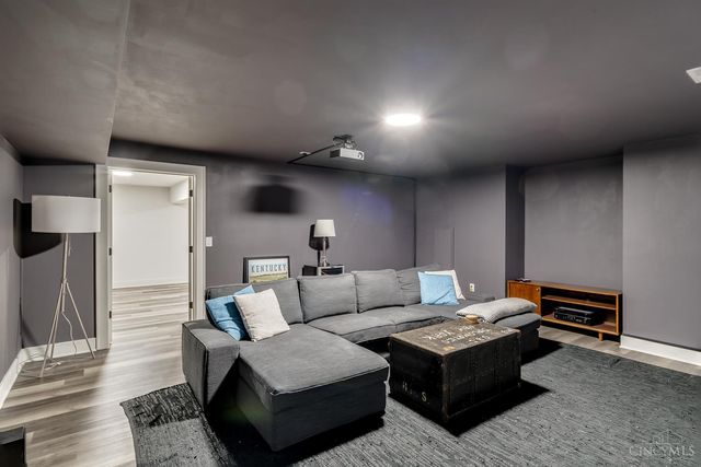 7156 Maple Avenue, Madeira, OH 45243