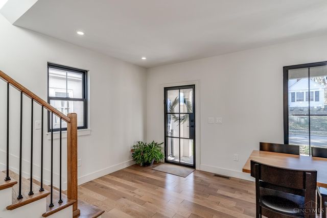 7156 Maple Avenue, Madeira, OH 45243