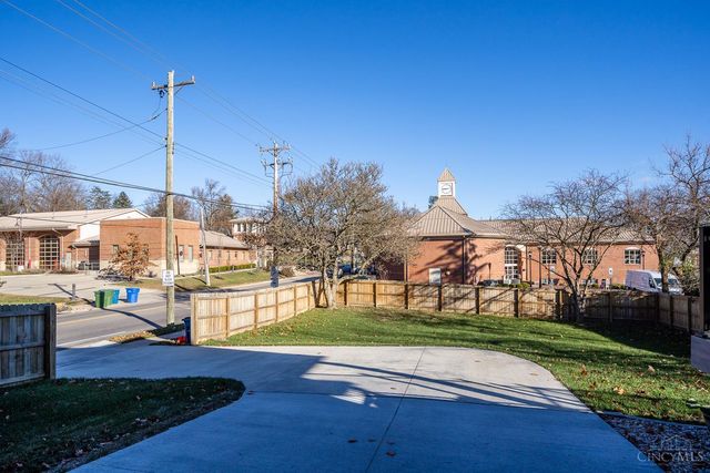 7156 Maple Avenue, Madeira, OH 45243