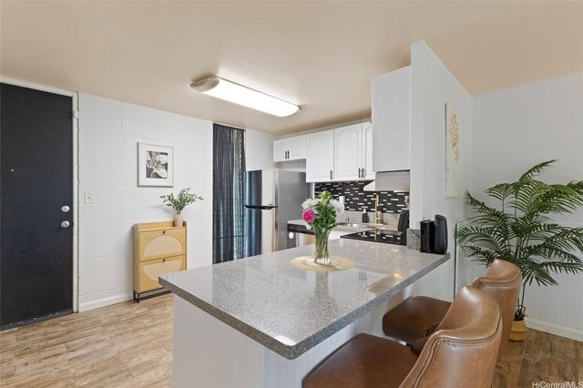 95-2044 Waikalani Place C102, Mililani, HI 96789
