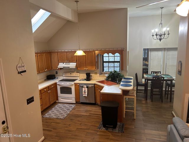 1052 Valley Drive, Calabash, NC 28467
