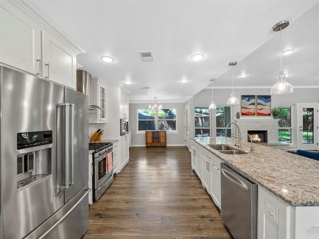 3115 Walnut Hill Lane, Dallas, TX 75229