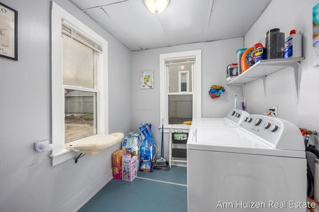 727 Union Avenue, Grand Rapids, MI 49503