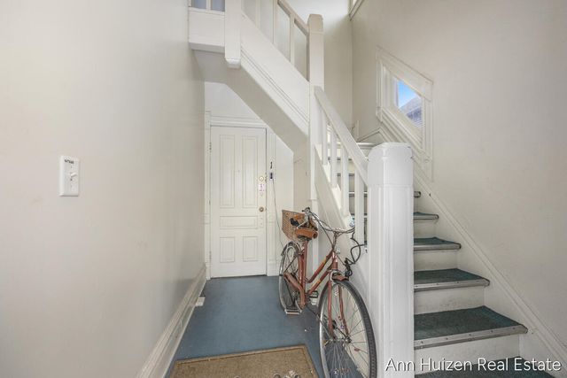 727 Union Avenue, Grand Rapids, MI 49503