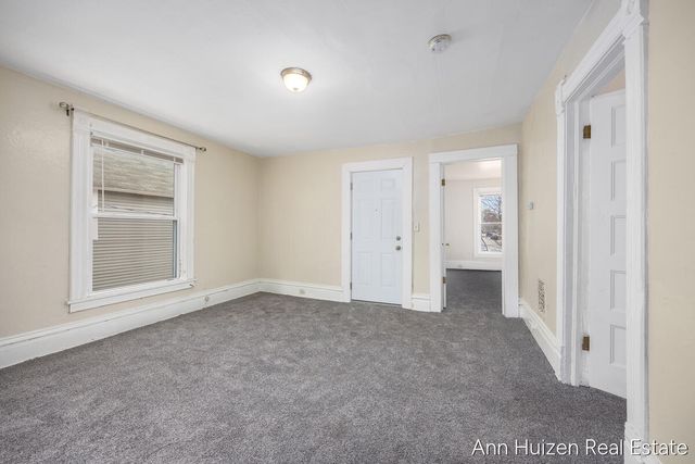 727 Union Avenue, Grand Rapids, MI 49503