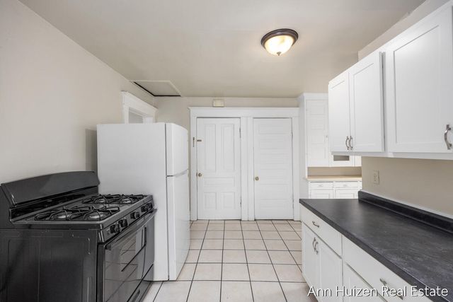 727 Union Avenue, Grand Rapids, MI 49503