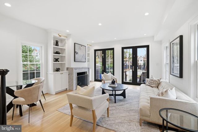 3418 RESERVOIR ST NW, Washington, DC 20007