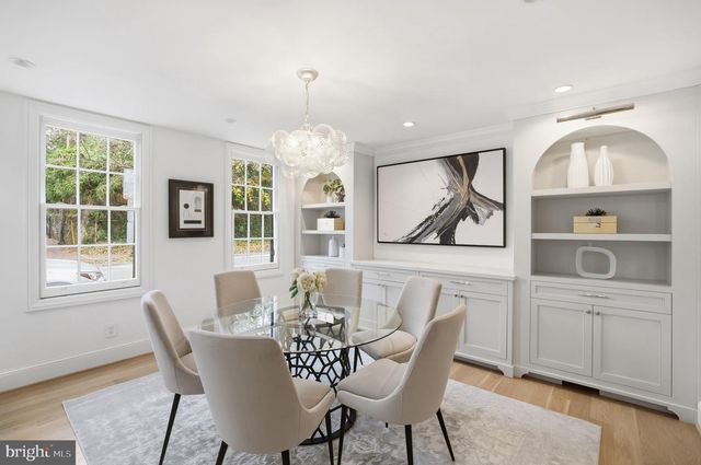 3418 RESERVOIR ST NW, Washington, DC 20007