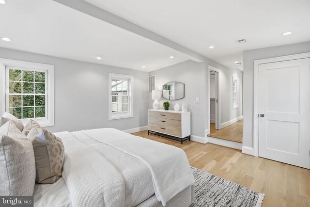 3418 RESERVOIR ST NW, Washington, DC 20007