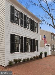 3418 RESERVOIR ST NW, Washington, DC 20007