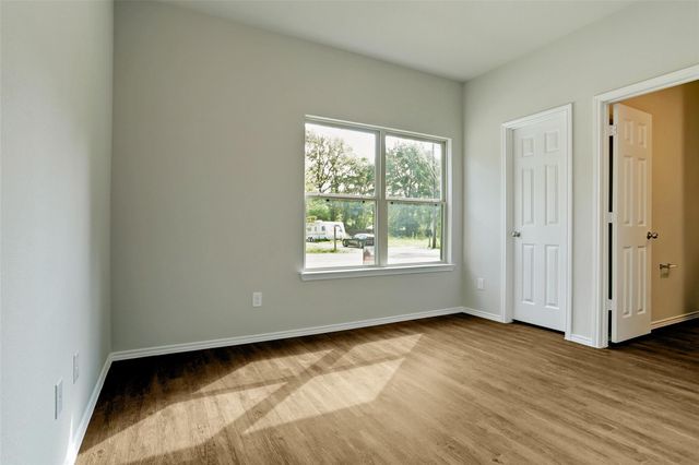 409 S 12th Street B, Conroe, TX 77301