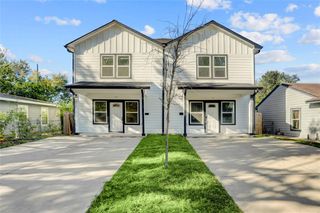 5317 Chennault Road A / B, Houston, TX 77033