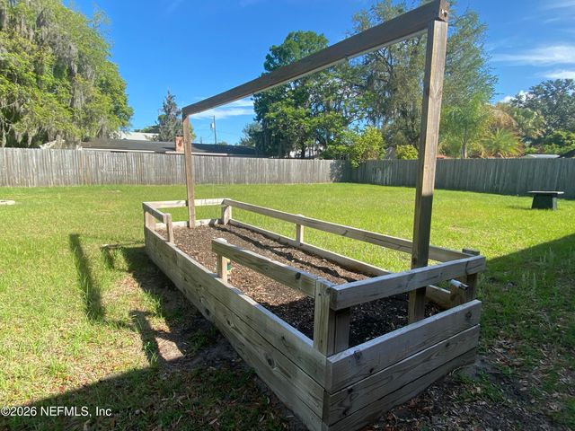 104 ST ELMO Road, Green Cove Springs, FL 32043