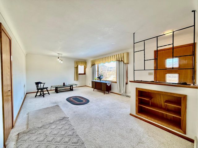 16191 County Road 25, Rollingstone, MN 55969