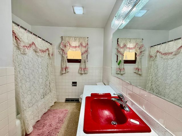 16191 County Road 25, Rollingstone, MN 55969