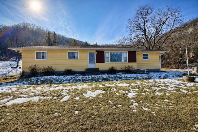 16191 County Road 25, Rollingstone, MN 55969