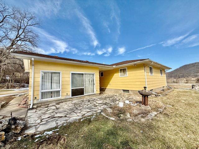 16191 County Road 25, Rollingstone, MN 55969