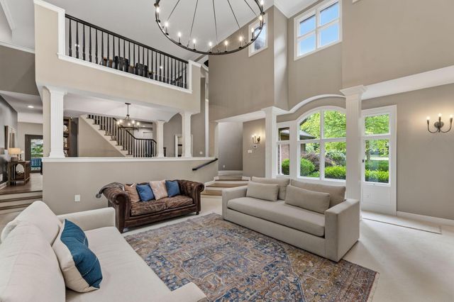 10518 Cardigan Ridge Place, Powell, OH 43065