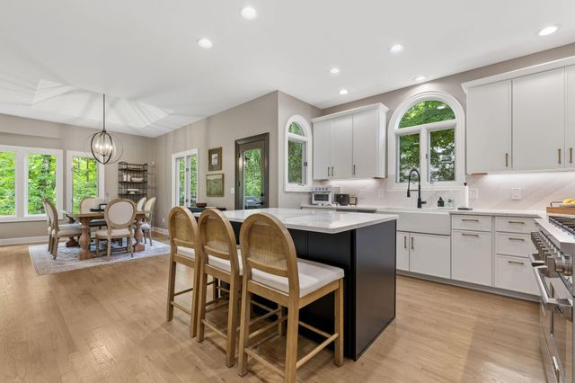 10518 Cardigan Ridge Place, Powell, OH 43065