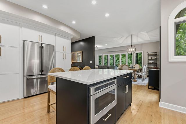 10518 Cardigan Ridge Place, Powell, OH 43065