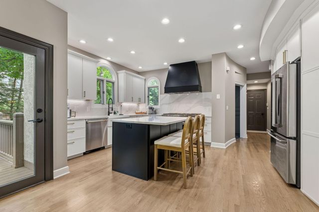 10518 Cardigan Ridge Place, Powell, OH 43065