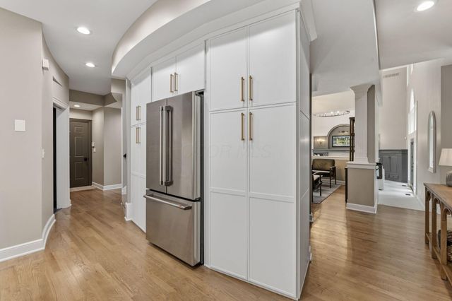 10518 Cardigan Ridge Place, Powell, OH 43065