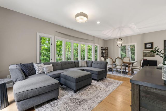 10518 Cardigan Ridge Place, Powell, OH 43065