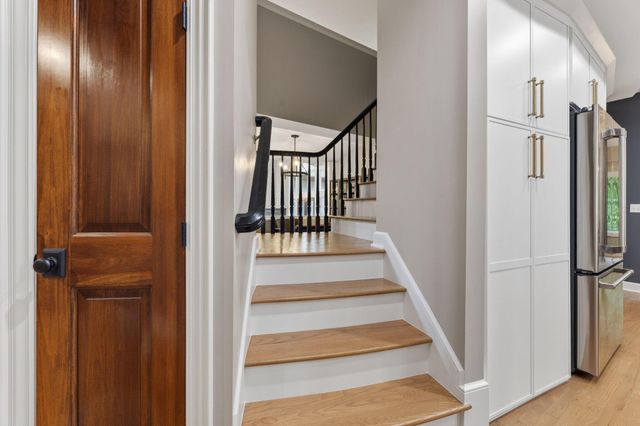 10518 Cardigan Ridge Place, Powell, OH 43065