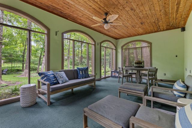 10518 Cardigan Ridge Place, Powell, OH 43065