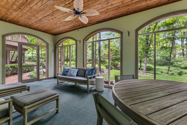 10518 Cardigan Ridge Place, Powell, OH 43065