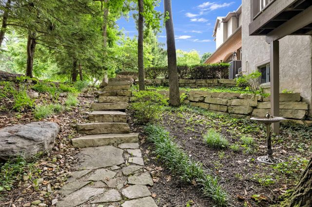 10518 Cardigan Ridge Place, Powell, OH 43065