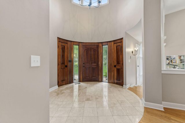 10518 Cardigan Ridge Place, Powell, OH 43065