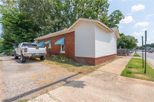 1913 Dodson Avenue, Fort Smith, AR 72901