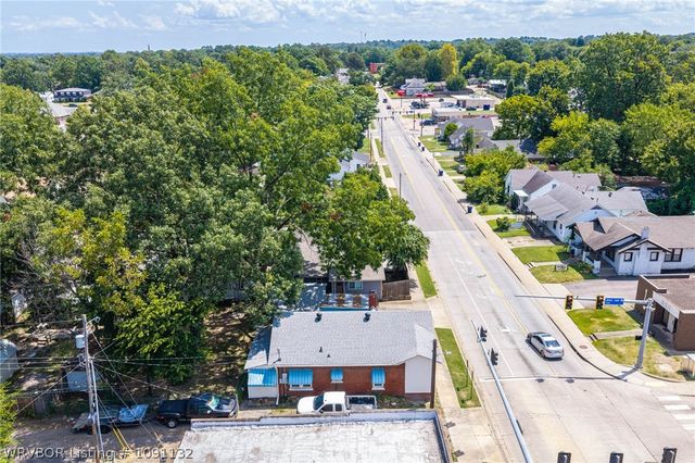 1913 Dodson Avenue, Fort Smith, AR 72901