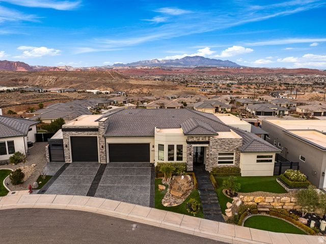 3022 W SESIA WAY, St. George, UT 84770