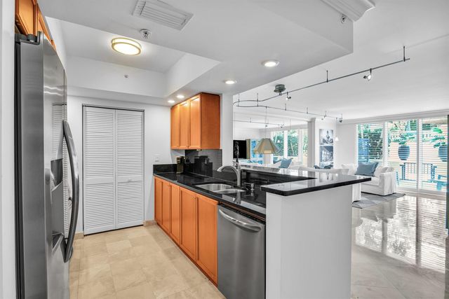 99 SE Mizner Boulevard 612, Boca Raton, FL 33432