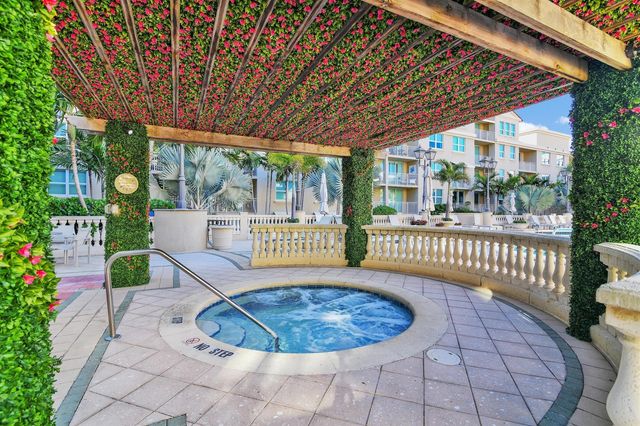 99 SE Mizner Boulevard 612, Boca Raton, FL 33432