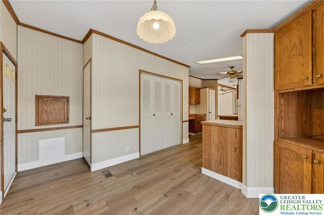 188 Greenbriar Drive, East Allen Twp, PA 18014