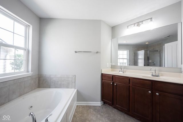 13672 Sunnyvale, Carmel, IN 46074
