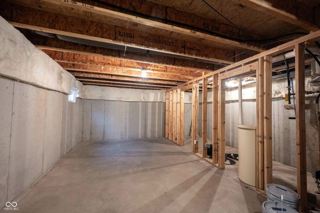 13672 Sunnyvale, Carmel, IN 46074