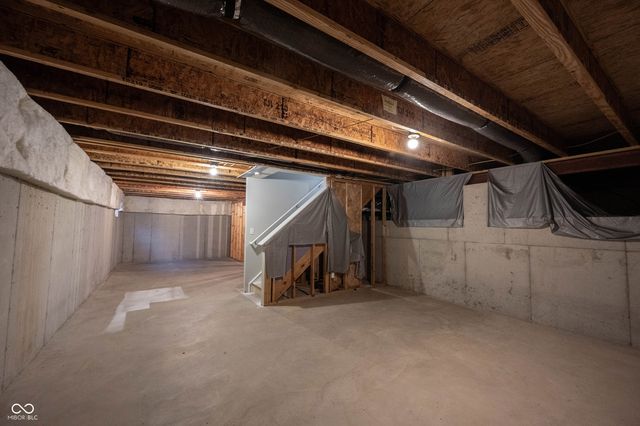 13672 Sunnyvale, Carmel, IN 46074