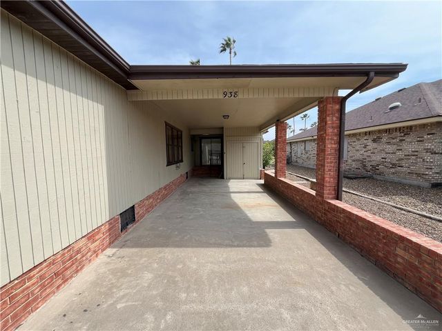 938 Citrus Drive, Alamo, TX 78516