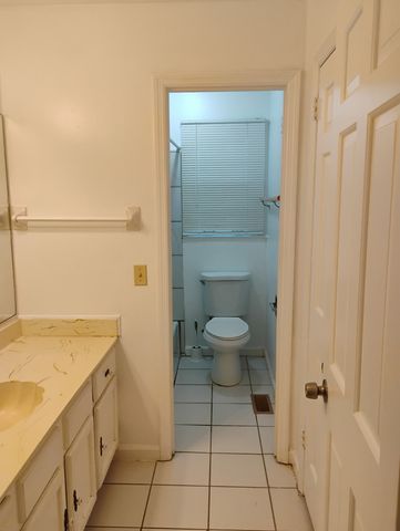 7020 Cotton Blossom Ln, Nashville, TN 37221