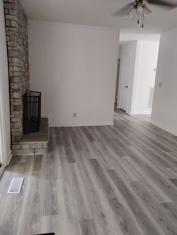 7020 Cotton Blossom Ln, Nashville, TN 37221